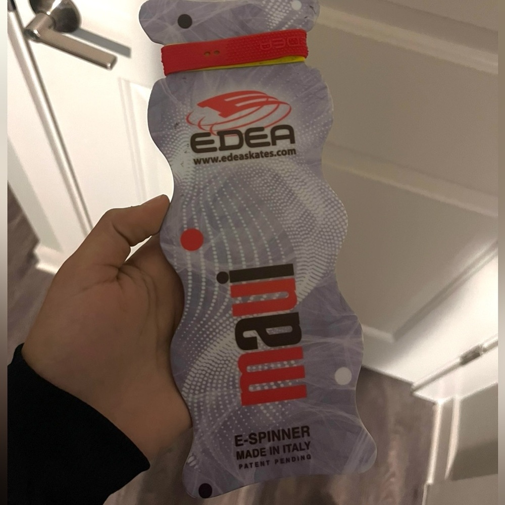 Edea Skating E-Spinner